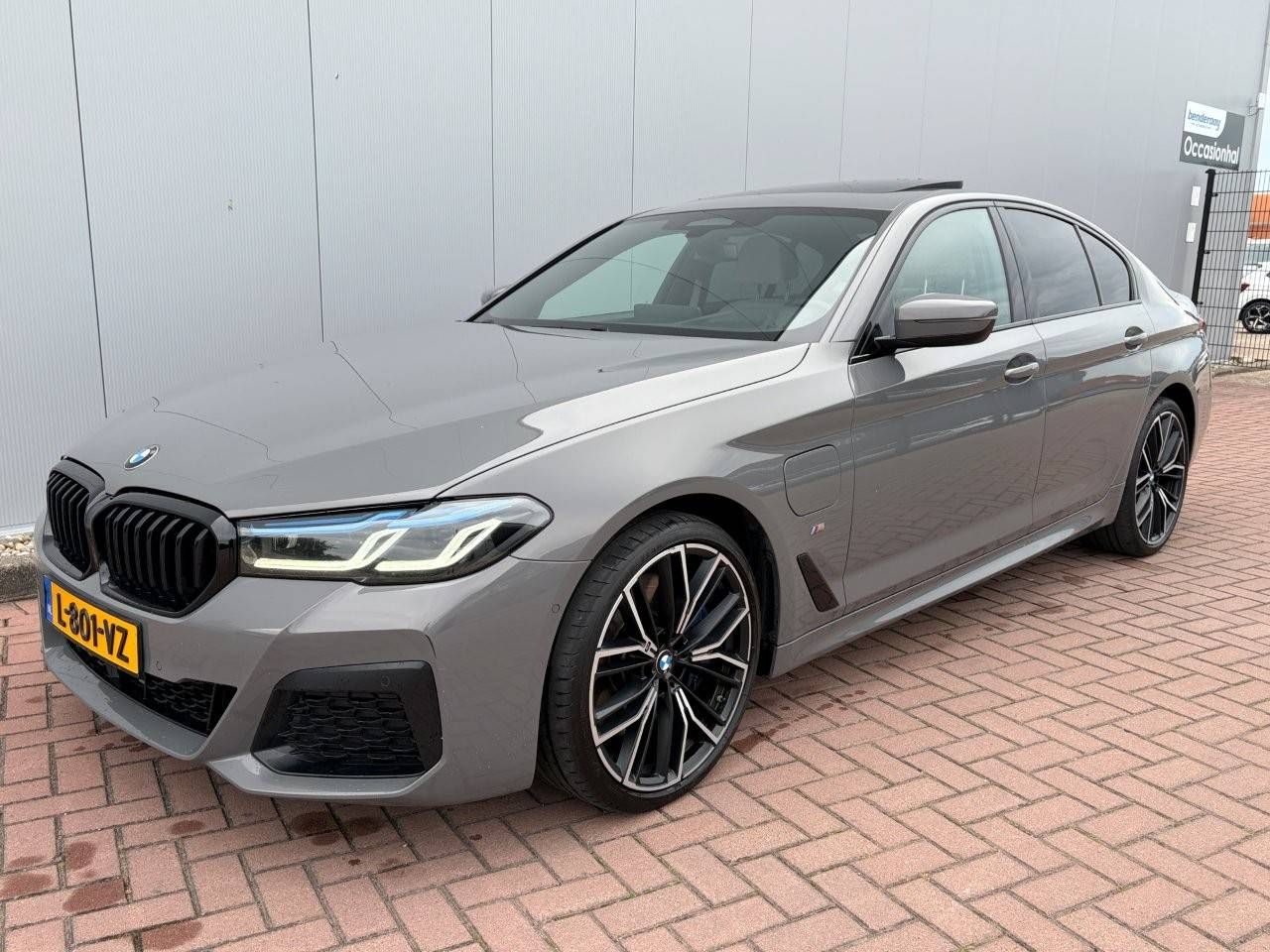 Passenger car BMW 545E XDrive Hybrid 286hp 2021