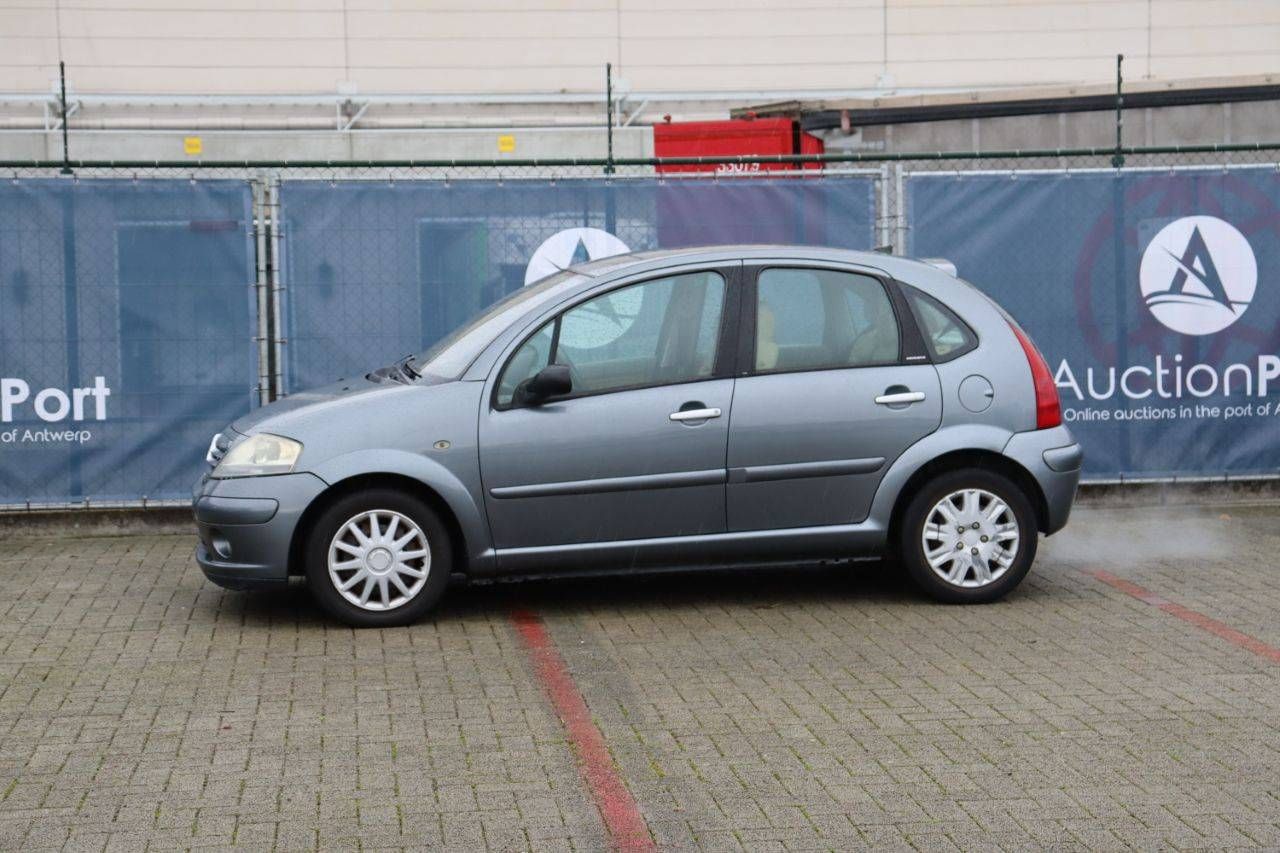 Passenger car Citroën C3 Petrol 73 hp 2005 (Margin)