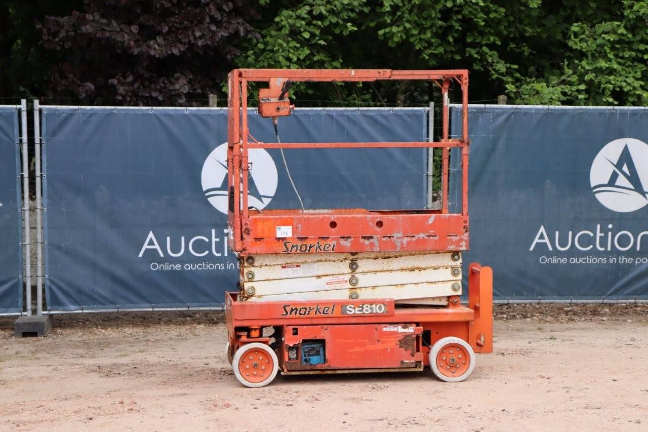 Scissor Lift Snorkel SE810 Electric 6.8m 2004
