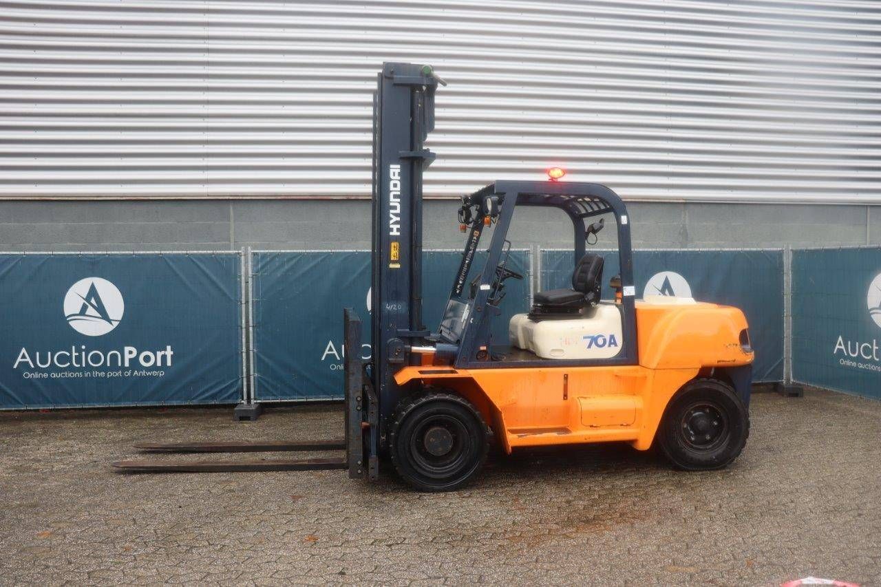 Forklift Hyundai HDF70A Diesel 5834kg 4.5m 2001