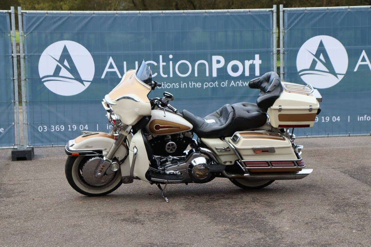 Motorcycle Harley-Davidson Ultra Classic Petrol 1994 (Margin)