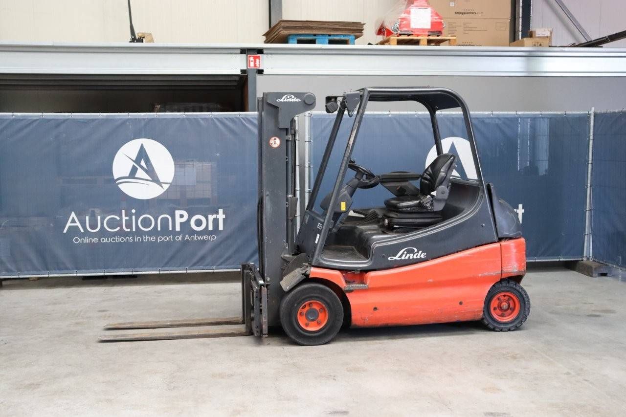 Forklift Linde E25-02 Electric 2500kg 4.0m 2001