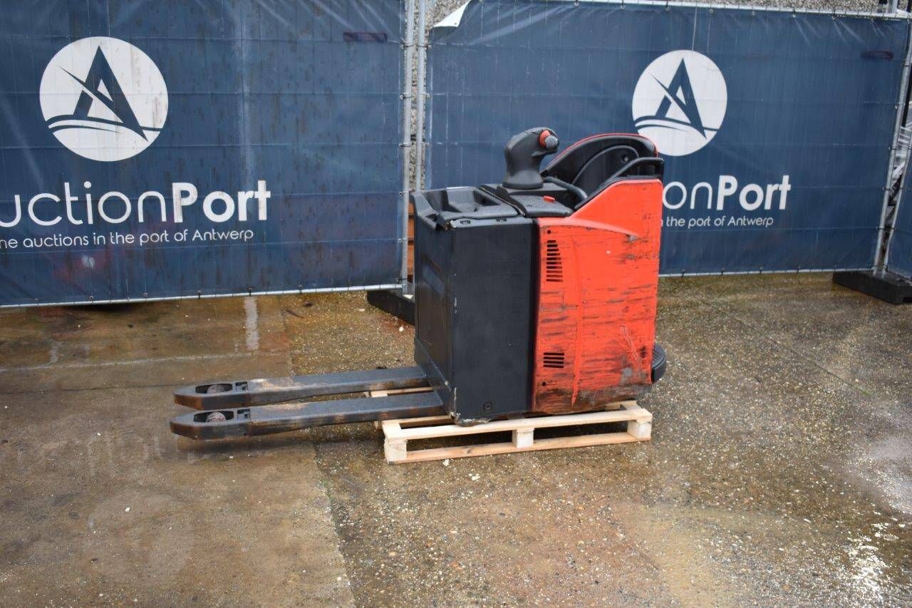 Pallet truck Fenwick T25 Electric 2500kg