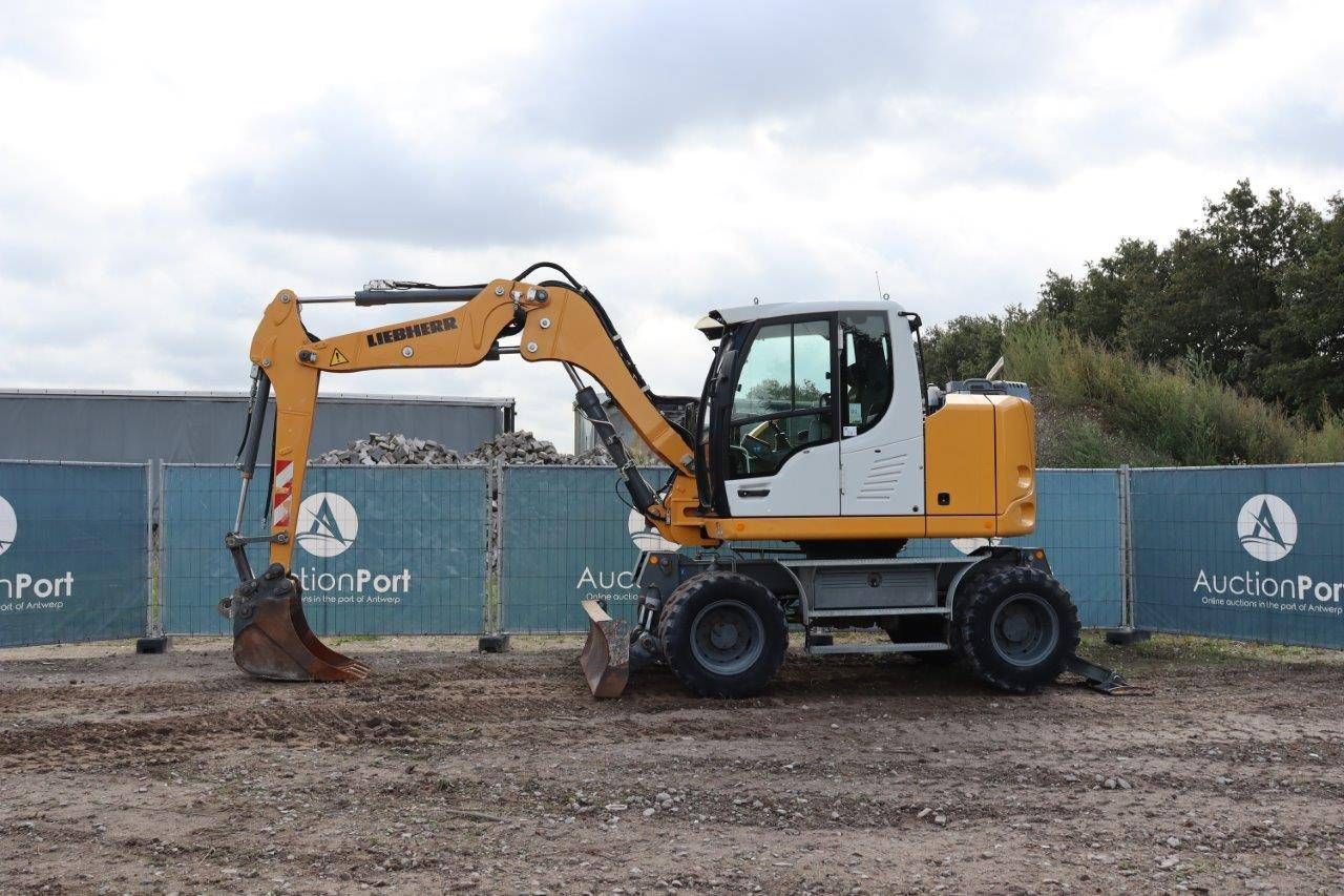 Wheel excavator Liebherr A 910 Compact Diesel 2018