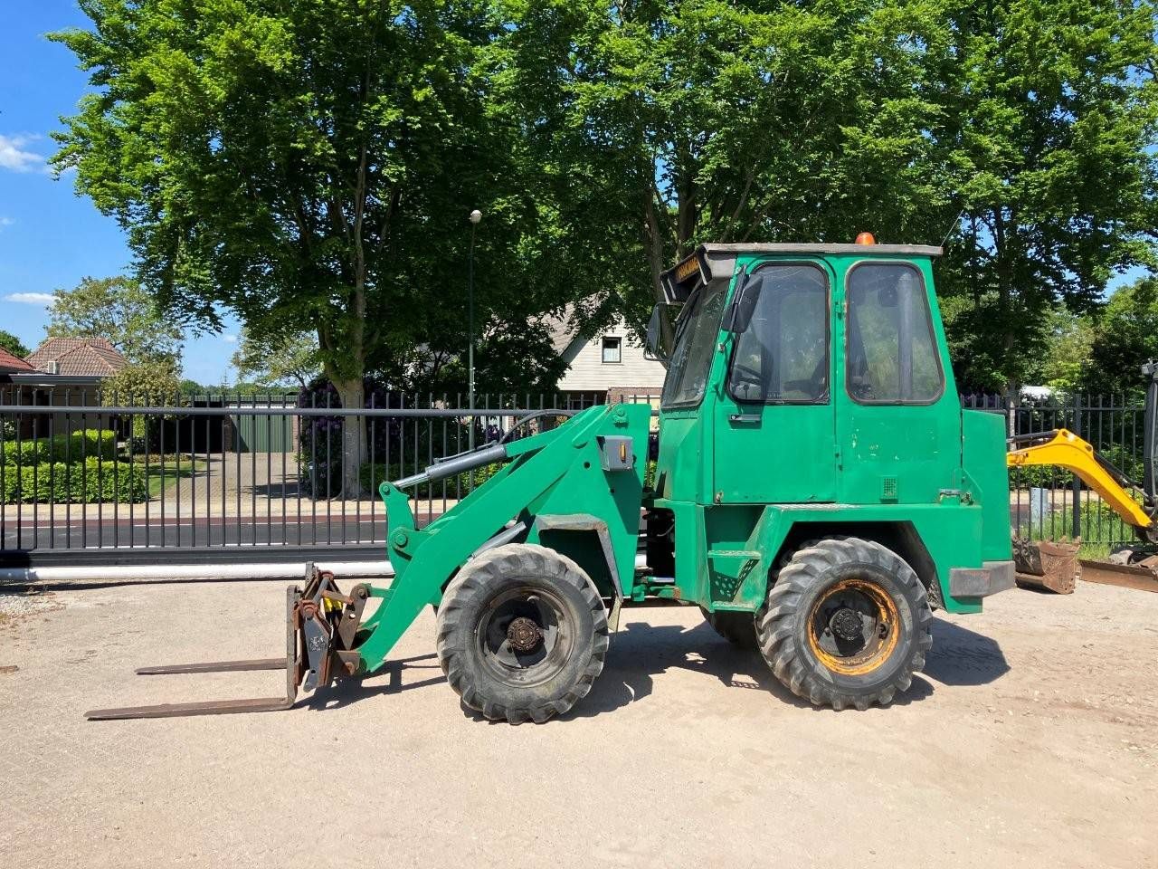Wheel loader Hanomag 6D Diesel 1985