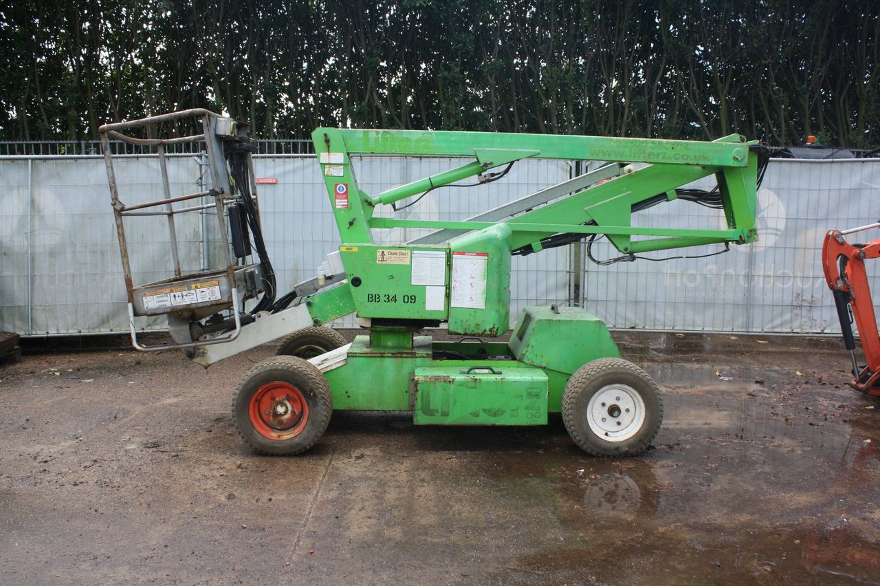 Niftylift HR12 NDE Articulated Boom Lift Electric+Diesel 12.2m 2008