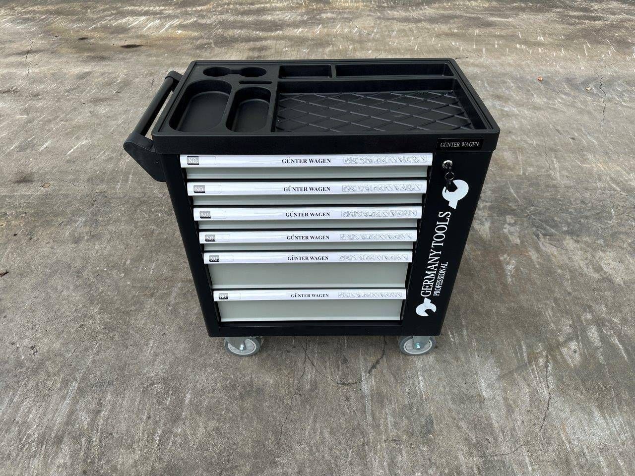 Tool cabinet Germany Tools with tools New