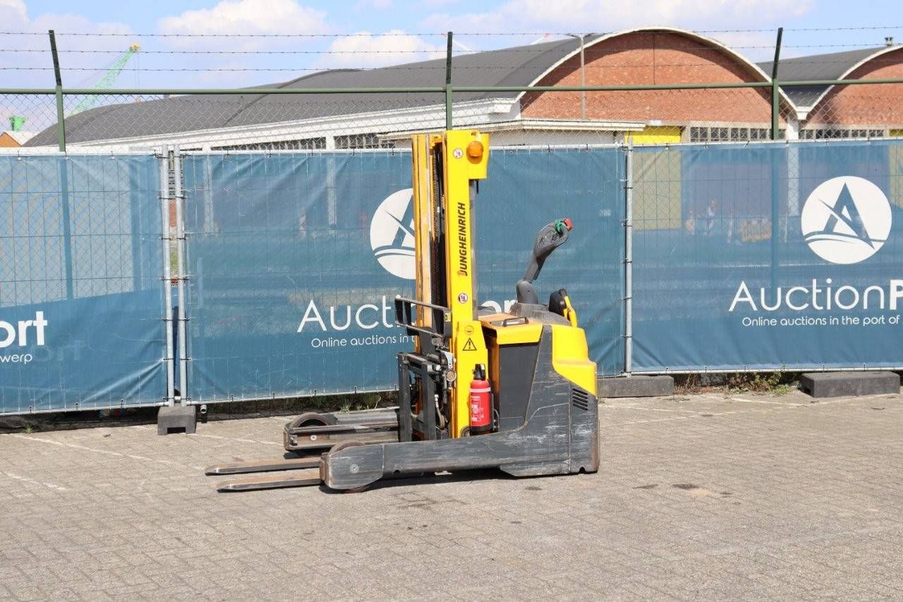 Stacker Jungheinrich 1250kg 2600mm