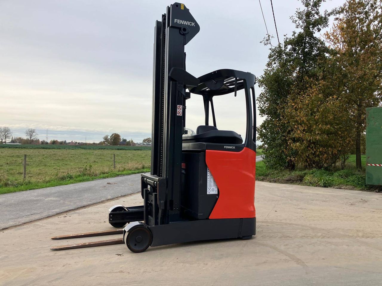 Fenwick R14-01 Electric Reach Truck 1400kg 2016