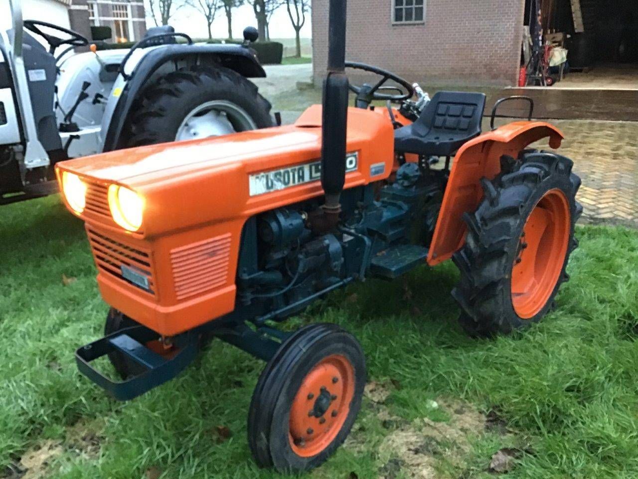 Mini tractor Kubota L1500 Petrol 15hp (Margin)