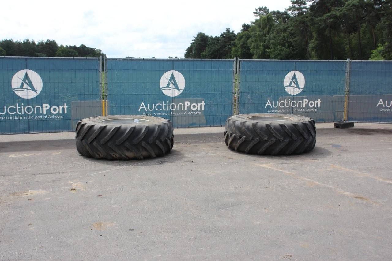 Lot of Michelin Ultraflex Tires