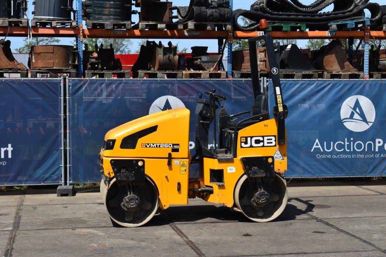 Vibratory roller JCB VMT260-120 Diesel 2015