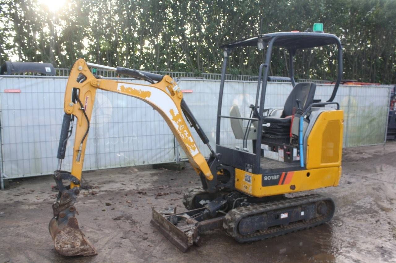 Mini excavator LiuGong 9018F Diesel 2021