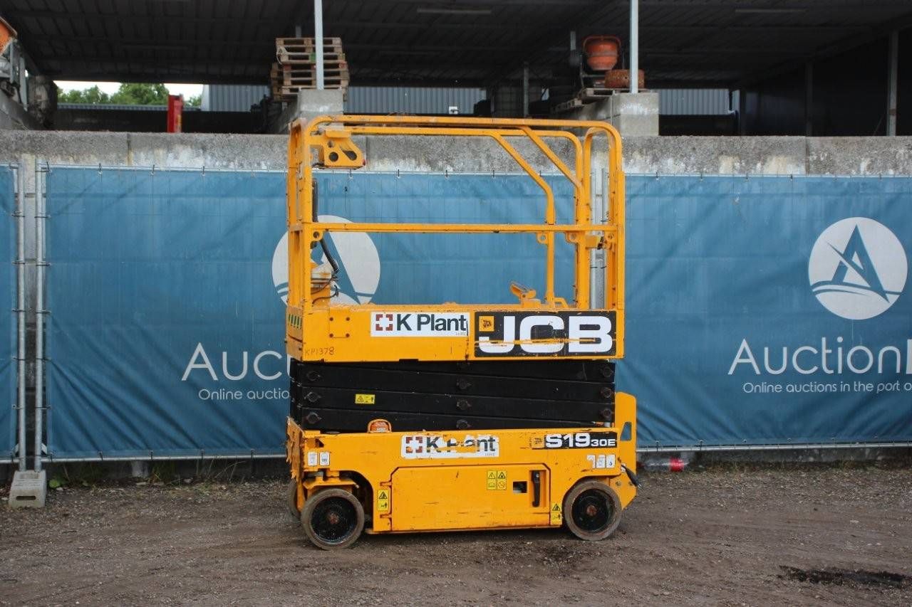 Scissor lift JCB S1930E Electric 7.71m 2020