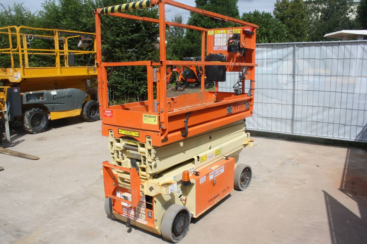 Schaarlift JLG R6 Elektrisch 7.64m 2015