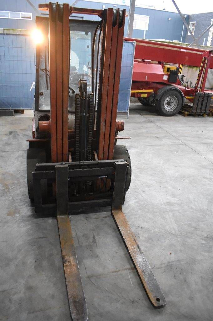 Heftruck Nissan UGJ02A30U LPG 3000kg
