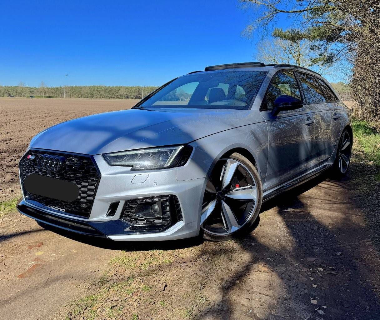 Audi RS4 Avant Petrol 2018 (Margin)
