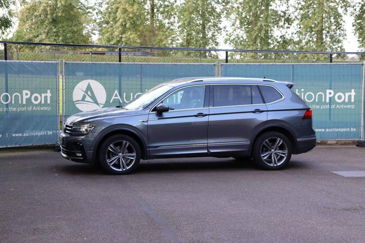 SUV Volkswagen TIGUAN Diesel 150pk 2020