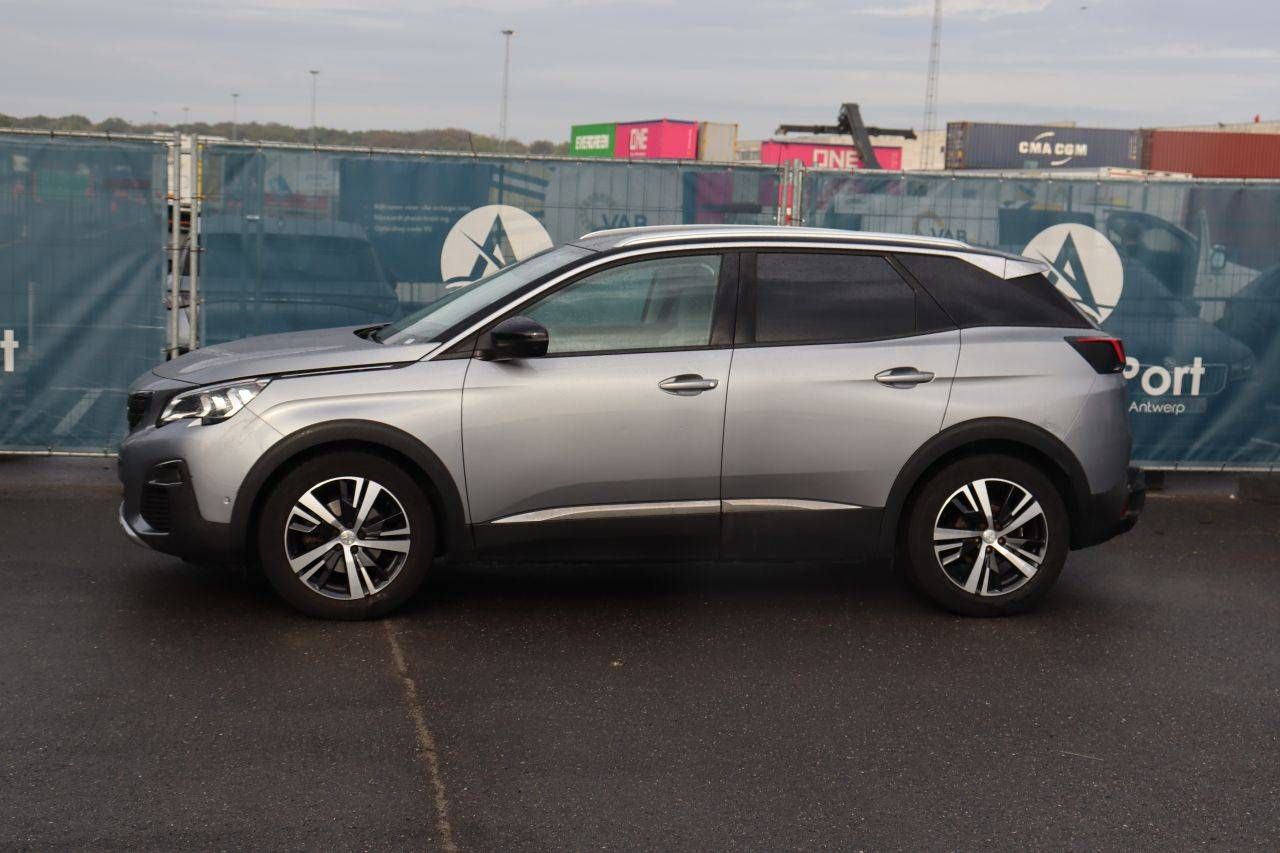 Peugeot 3008 SUV Petrol 130hp 2017