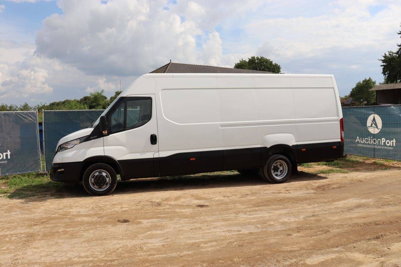Iveco 35C14 Diesel Van 136hp 2022