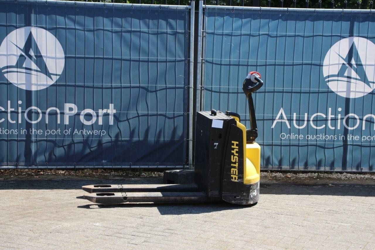 Pallet truck Hyster P2.2 Electric 1200kg 2017