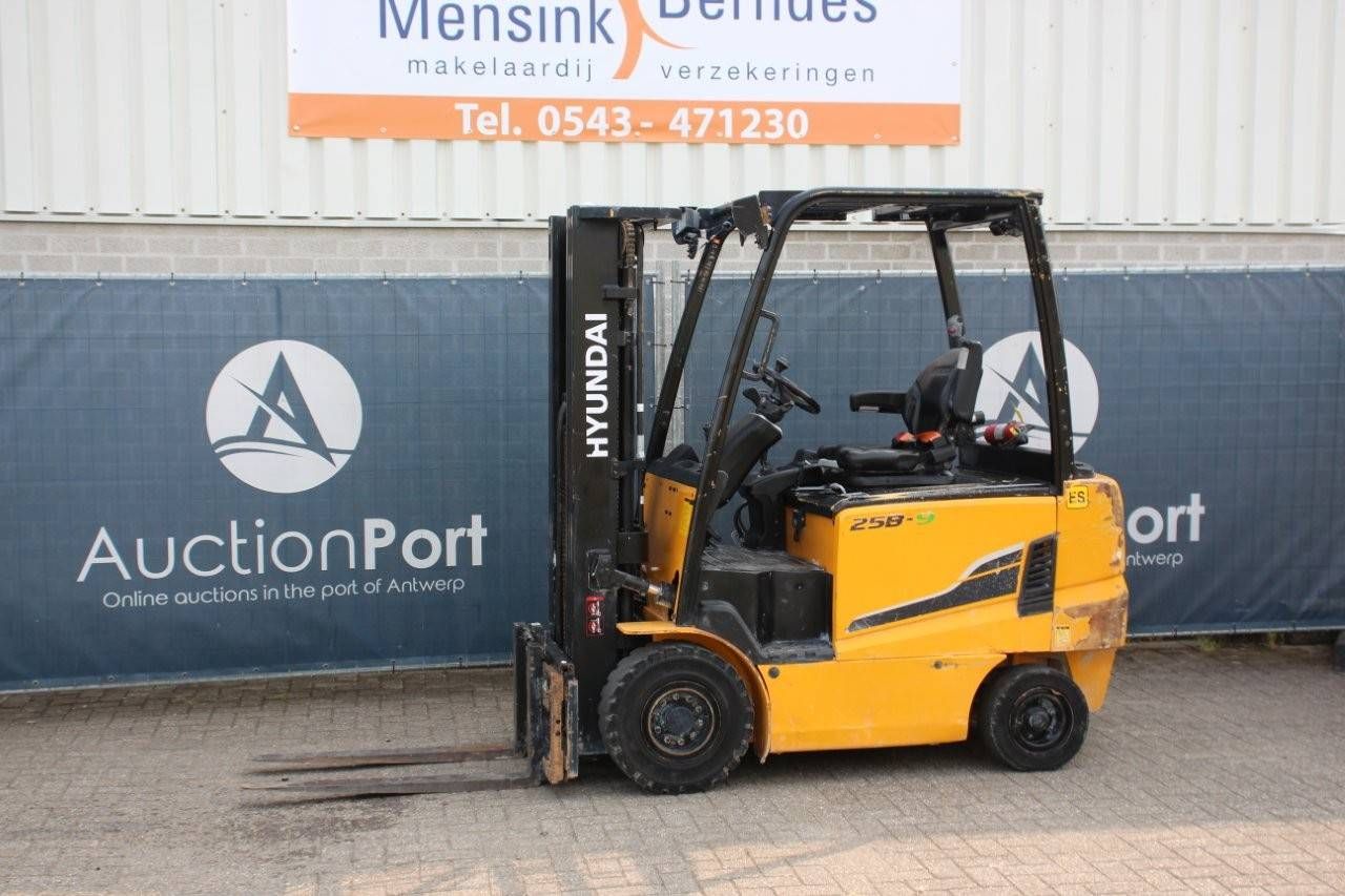 Forklift Hyundai 25B-9 Electric 2500kg 3.3m