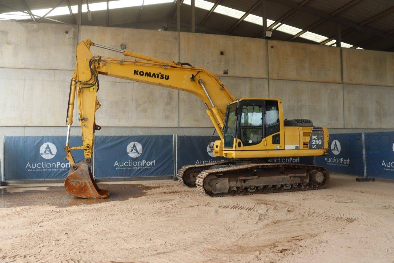Crawler excavator Komatsu PC210LC-8 Diesel 158hp 2011