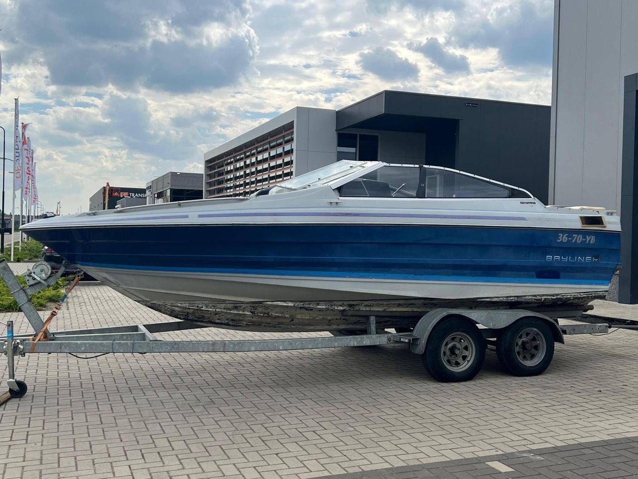 Boat Bayliner Capri 2250 Petrol