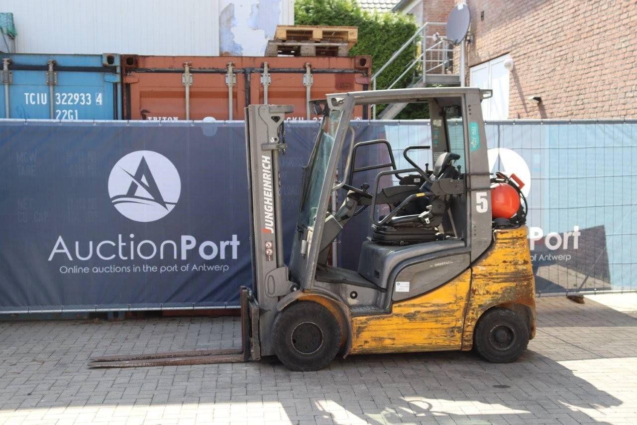 Forklift Jungheinrich TFG 320s LPG 2000kg 4.5m 2018