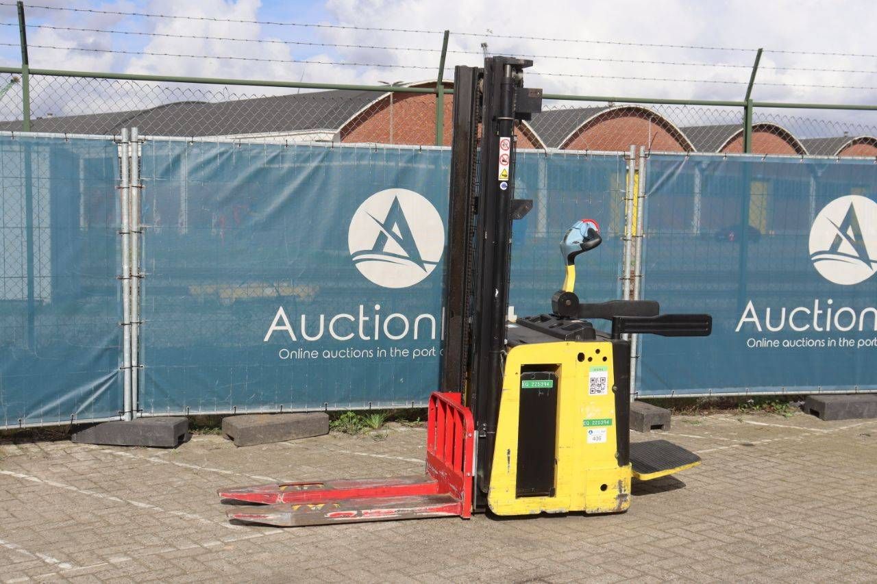 Hyster S1.5S-3768 Electric Stacker 1500kg 2006