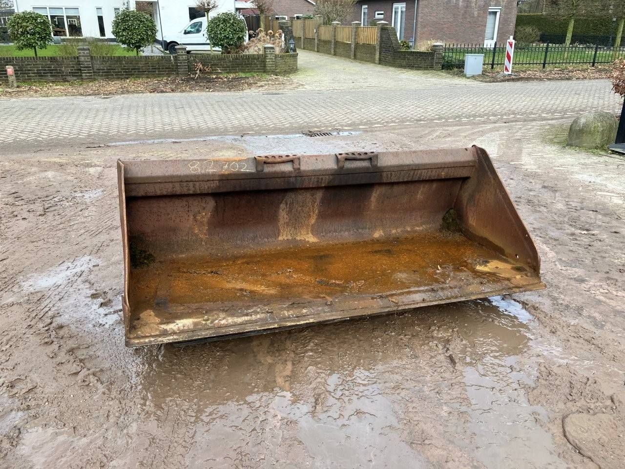 Ground box 200cm