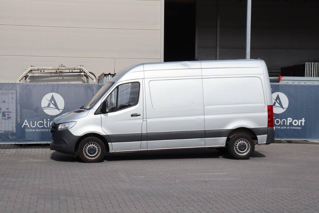 Mercedes-Benz Sprinter 214CDI Diesel 143hp 2020 Van