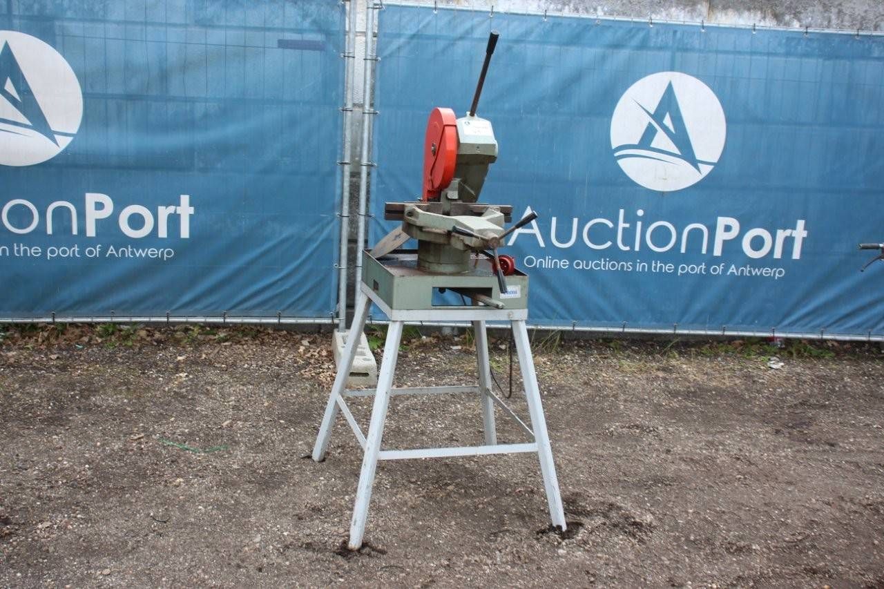 Sawing machine