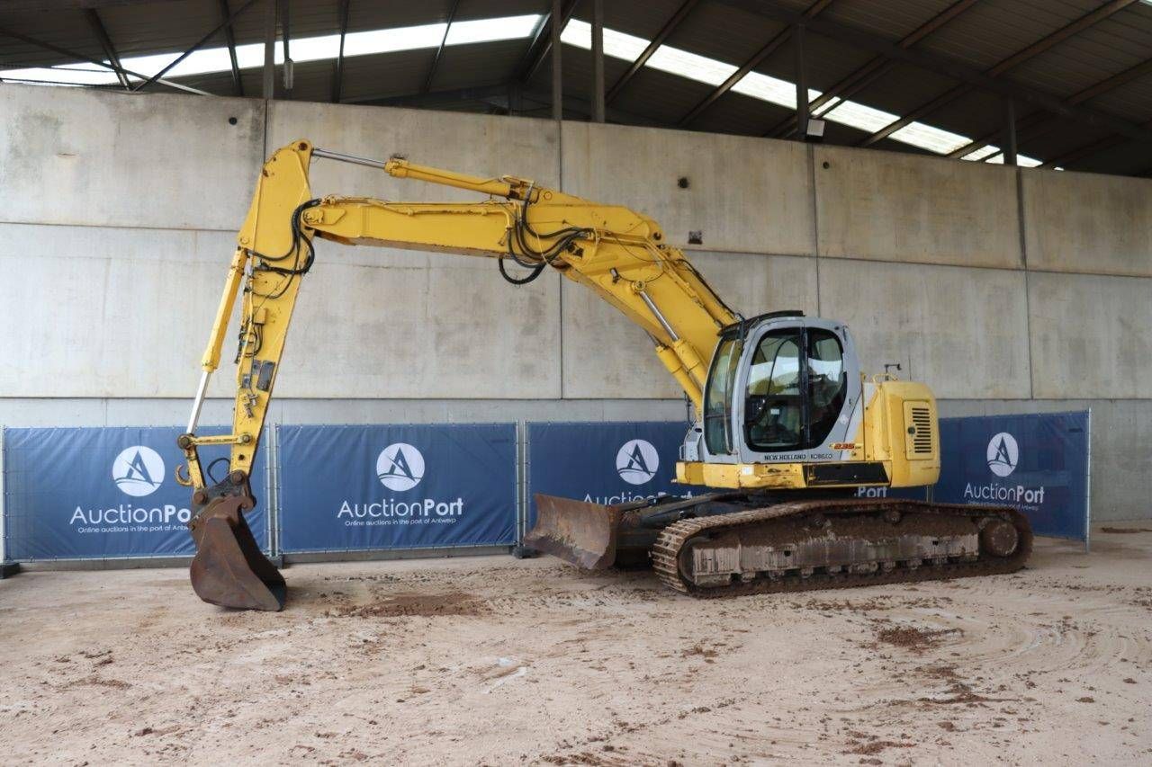 Crawler excavator Kobelco E235SR-1ES Diesel