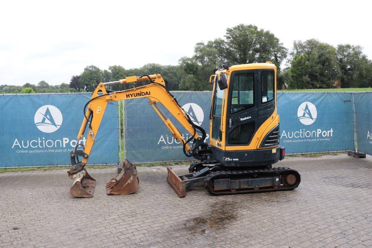 Crawler excavator Hyundai Robex25Z-9AK Diesel 23.5hp 2022