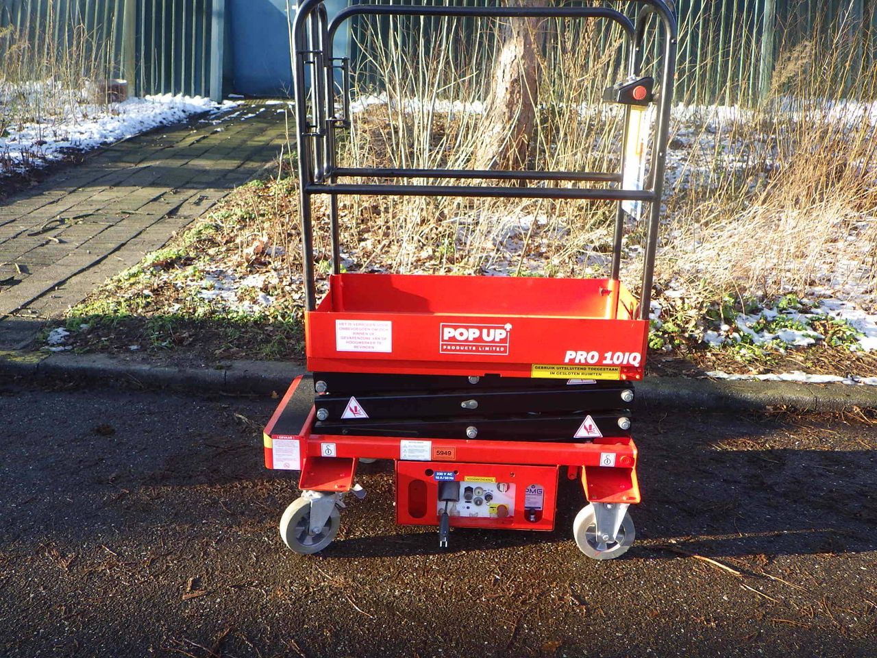 Pop-Up Pro 10IQ Electric Scissor Lift 5.00m 2017