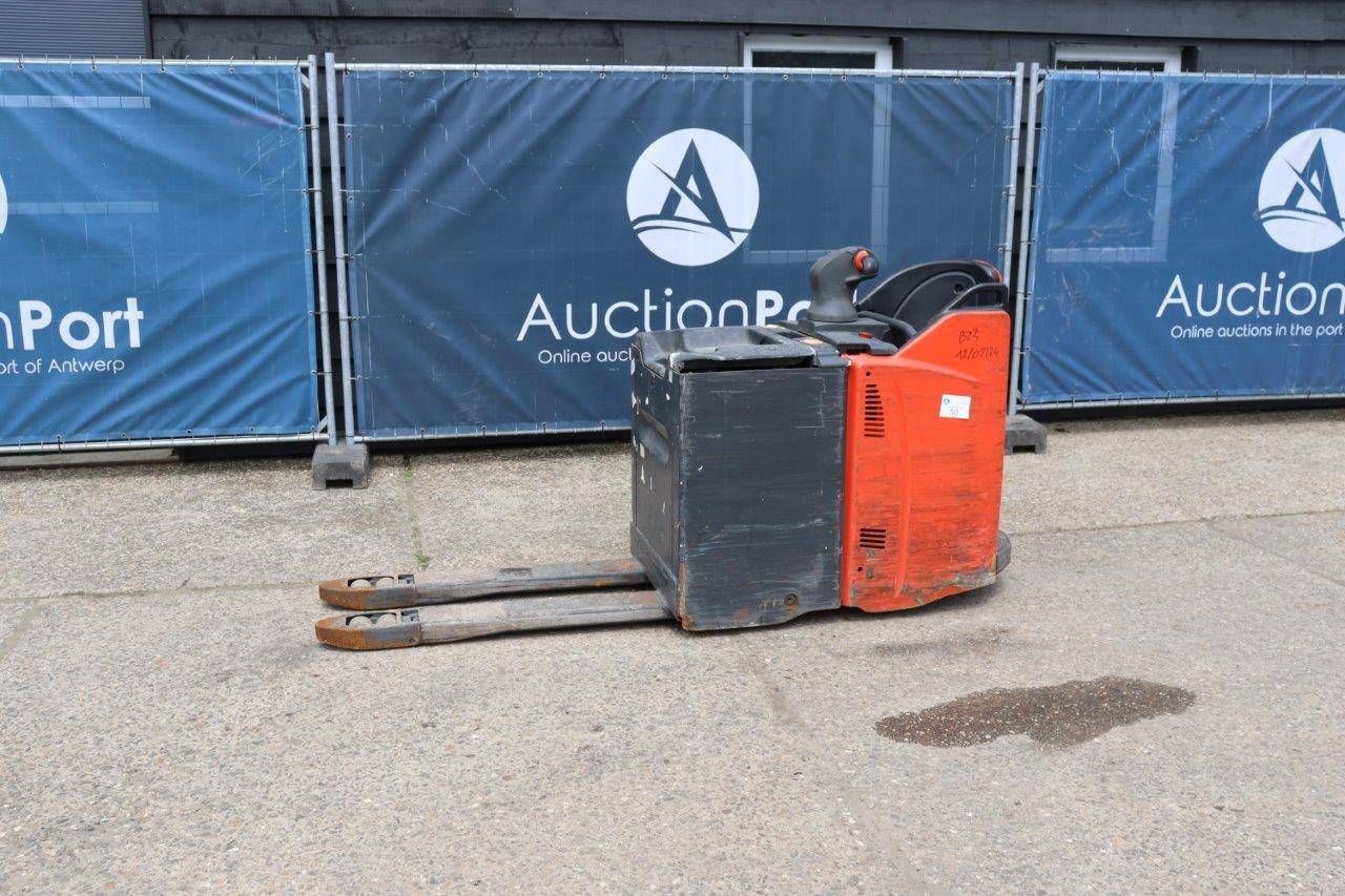 Pallet truck Fenwick Electric