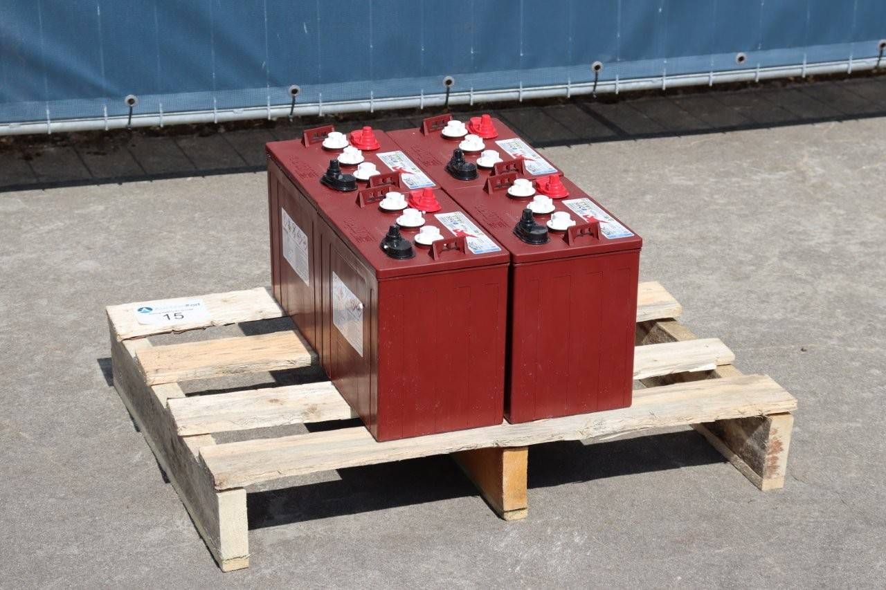 Lot Battery Trojan T-105