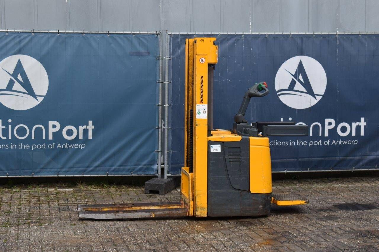 Stacker Jungheinrich ERC214 Electric 1400kg