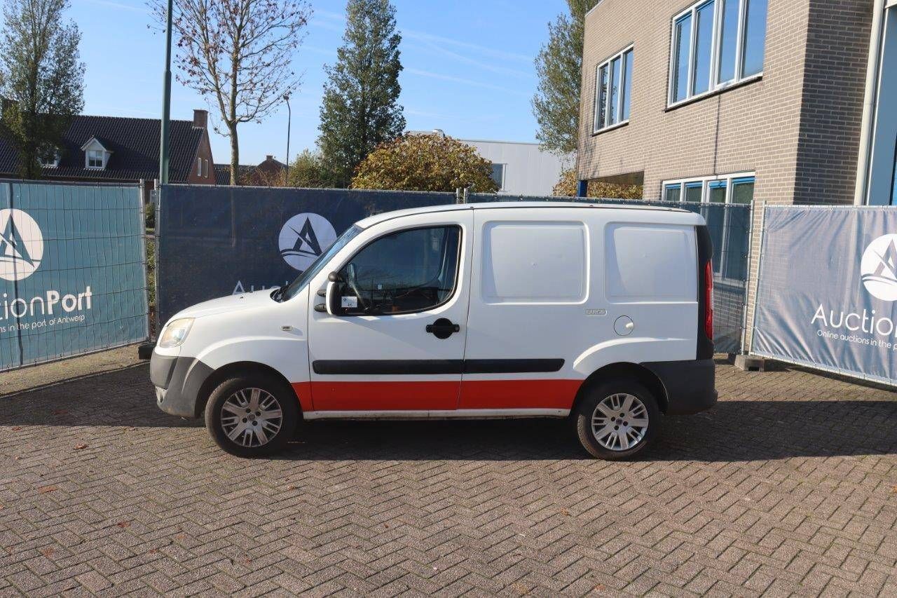 Van Fiat DOBLO 1.9JTD Diesel 105hp 2009