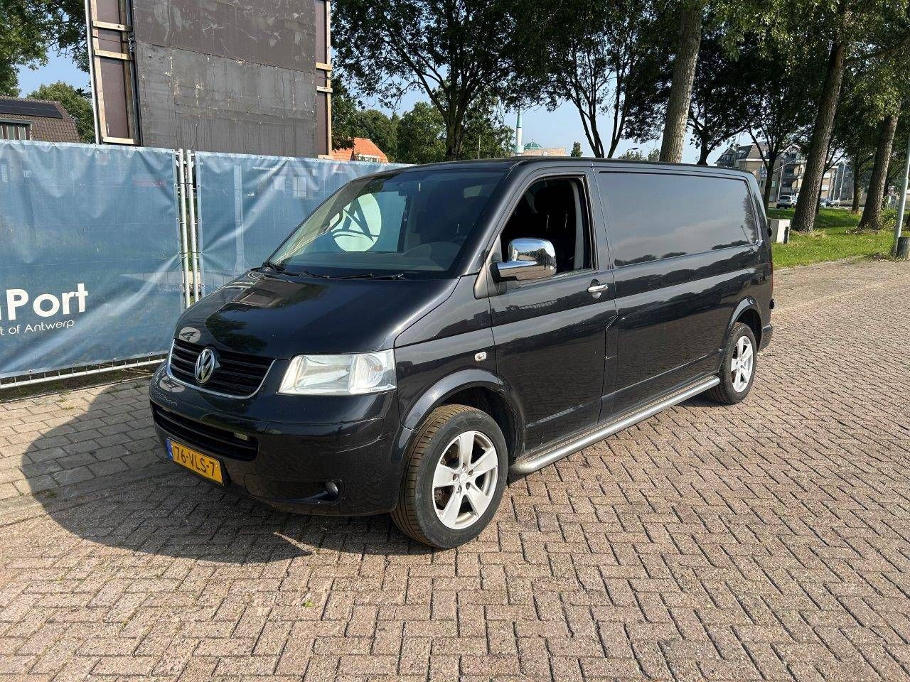 Van Volkswagen Transporter T5 2.2TDI Diesel 174hp 2008 
