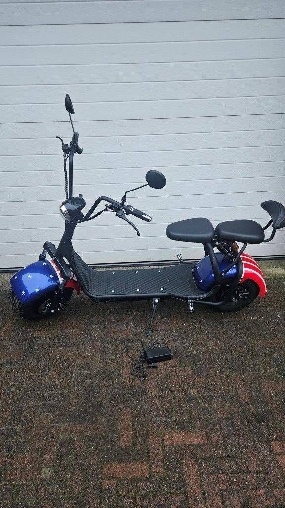 Scooter E-Scooter E7-208 Electric 2024 New (Margin)