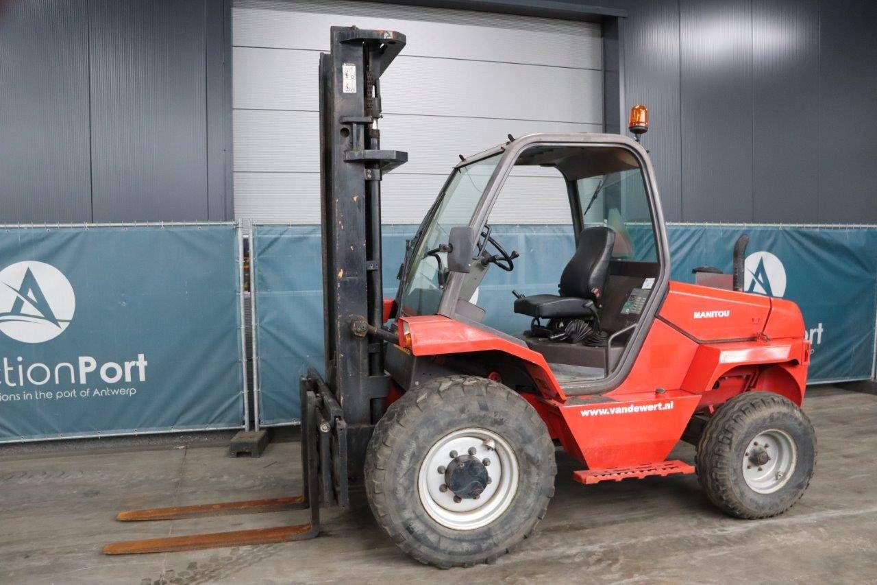 Rough terrain Forklift Manitou MC30-2 Diesel 3000kg