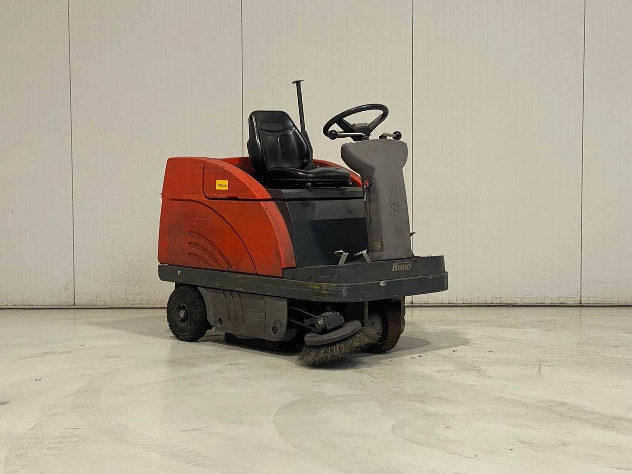 Scrubbing machine Hako B980R Electric
