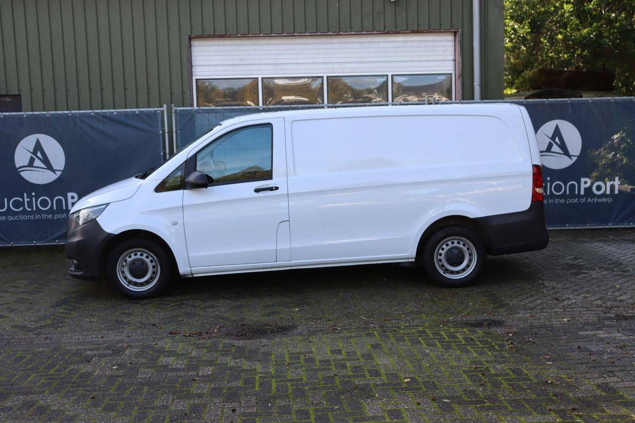 Mercedes-Benz Vito Diesel furgão 89hp 2016
