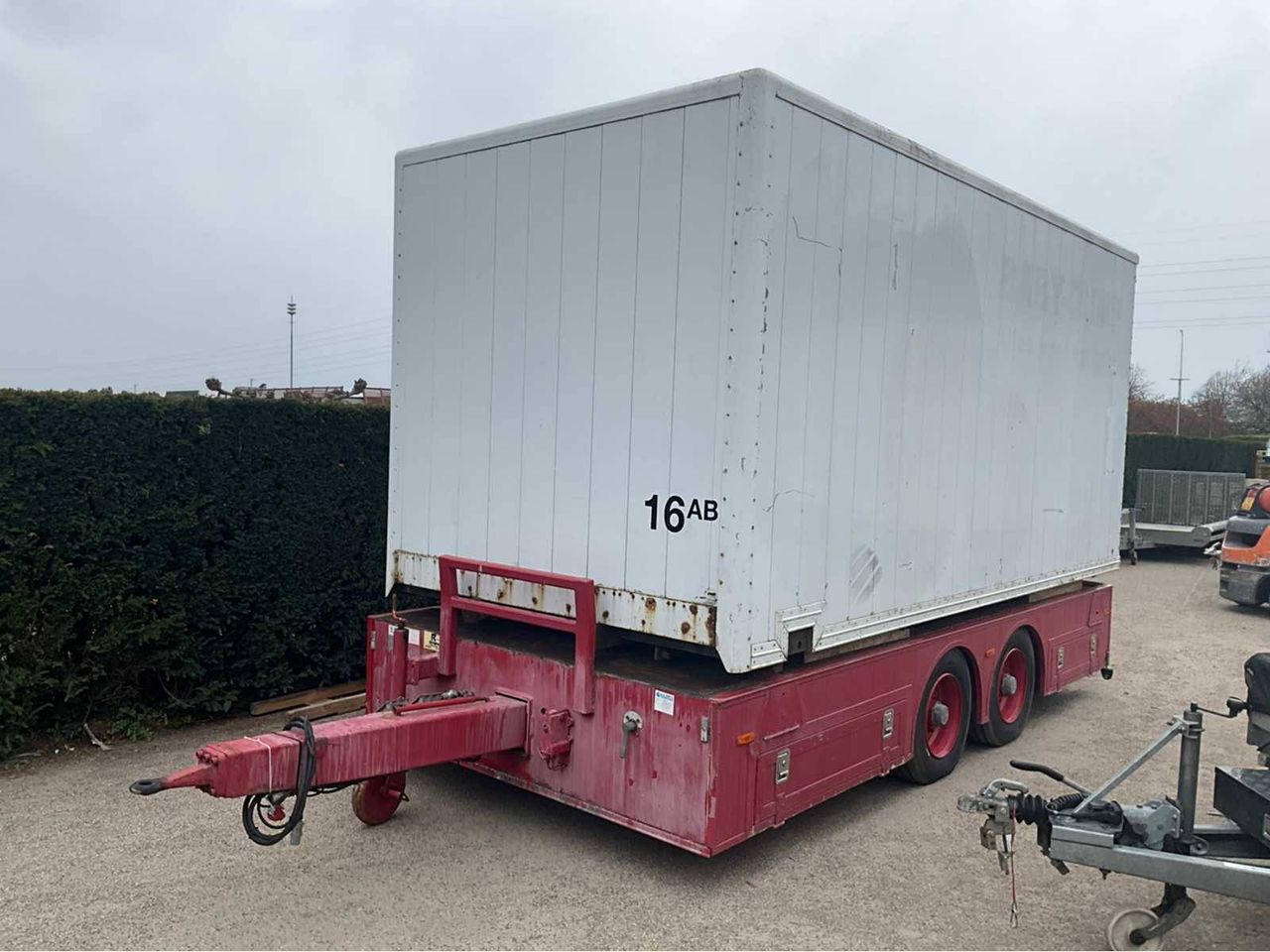 Hoffman enclosed trailer