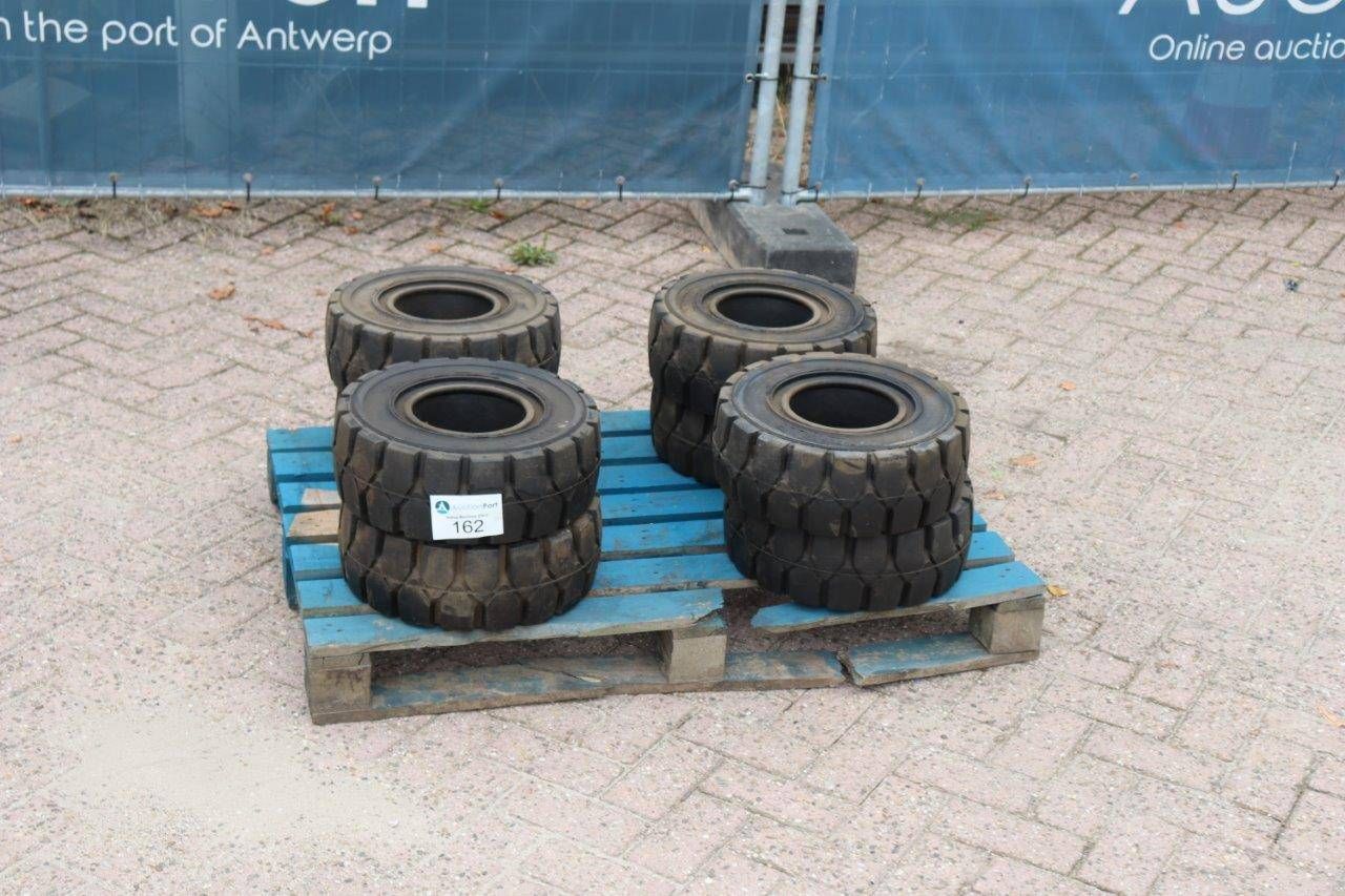 Batch of tires Supersolid 16.6-8 8 pieces