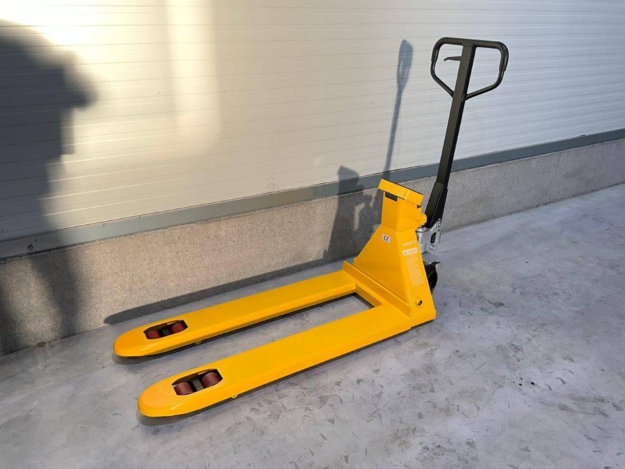 Pallet truck RTE TPO-2550 Electric 2500kg 2025