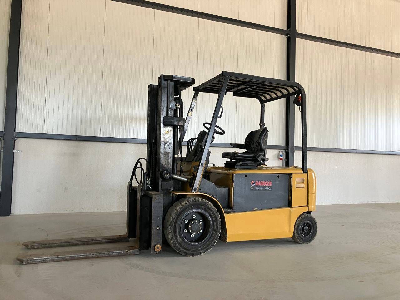 Forklift Caterpillar EP30K-PAC Electric 3000kg 4.7m 2009