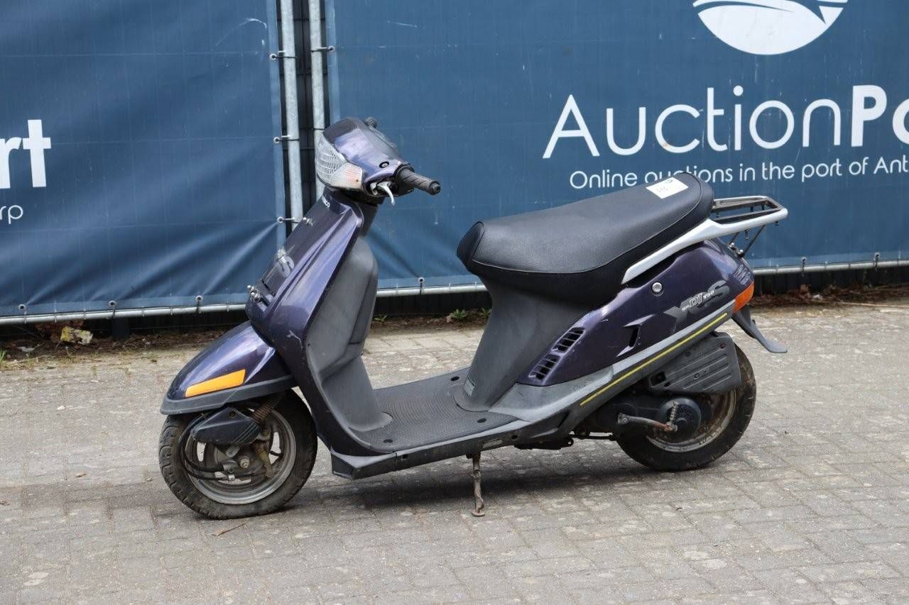 Scooter Kymco DJ Y50 Petrol (Margin)